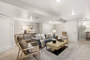 2136 S 2300 E, Salt Lake City, UT 84109 - Photo 22