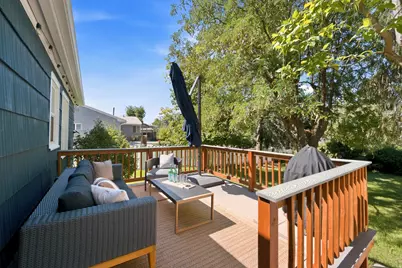 2136 S 2300 E, Salt Lake City, UT 84109 - Photo 2