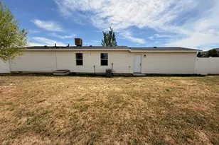 466 W 2000 S, Vernal, UT 84078 - Photo 18