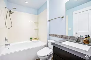 669 E Falconer Ct S, Draper, UT 84020 - Photo 26