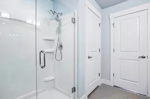 669 E Falconer Ct S, Draper, UT 84020 - Photo 22