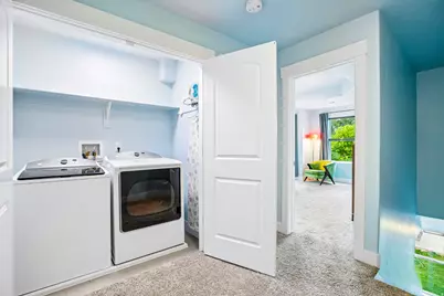 669 E Falconer Ct S, Draper, UT 84020 - Photo 16