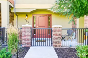 669 E Falconer Ct S, Draper, UT 84020 - Photo 4
