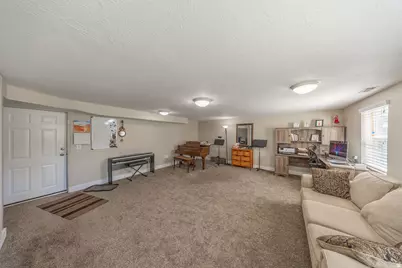 1504 N 675 W, West Bountiful, UT 84087 - Photo 18