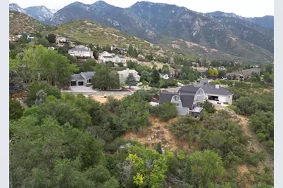 10156 S Majestic Canyon Rd E, Sandy, UT 84092 - Photo 28