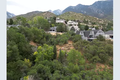 10156 S Majestic Canyon Rd E, Sandy, UT 84092 - Photo 34