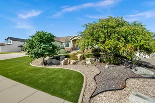 10098 S 3490 W, South Jordan, UT 84095 - Photo 4