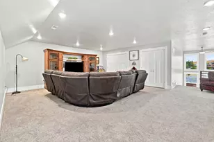 139 N 950 E, Hyde Park, UT 84318 - Photo 36