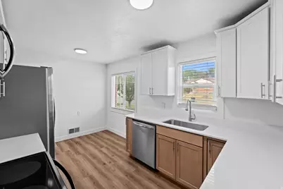 310 S 750 E, Clearfield, UT 84015 - Photo 6