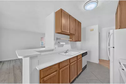 1330 W 6690 S #B103, West Jordan, UT 84084 - Photo 10