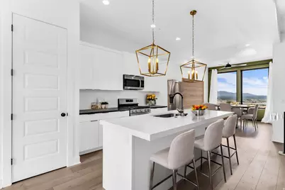 313 E Endurance Cir S, Draper, UT 84020 - Photo 6