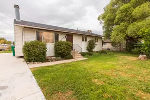 379 N 200 W, Santaquin, UT 84655 - Photo 2