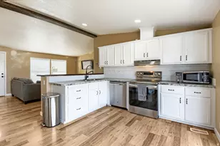 992 Timpie Rd, Tooele, UT 84074 - Photo 4