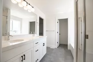 513 W 1800 N, Harrisville, UT 84404 - Photo 10