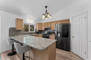 28 S Scott Cir W, Morgan, UT 84050 - Photo 6
