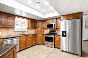 2885 W 700 S, Syracuse, UT 84075 - Photo 8