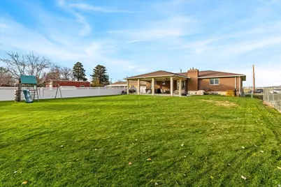 2885 W 700 S, Syracuse, UT 84075 - Photo 34