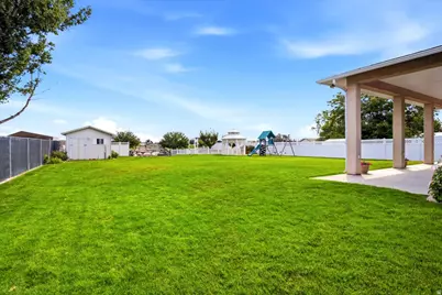 2885 W 700 S, Syracuse, UT 84075 - Photo 30