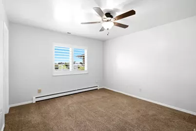 2885 W 700 S, Syracuse, UT 84075 - Photo 16