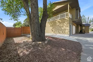 2340 E 3000 S, Salt Lake City, UT 84109 - Photo 38