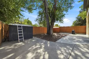 2340 E 3000 S, Salt Lake City, UT 84109 - Photo 36
