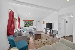2340 E 3000 S, Salt Lake City, UT 84109 - Photo 4