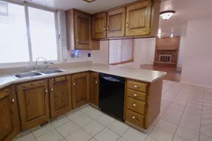 2455 S Bluff Rd, Syracuse, UT 84075 - Photo 12