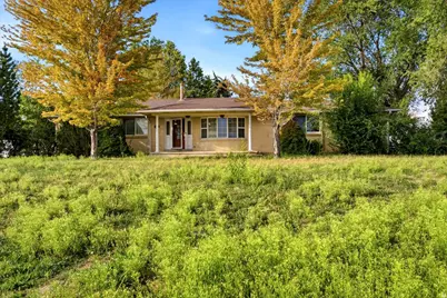2455 S Bluff Rd, Syracuse, UT 84075 - Photo 2