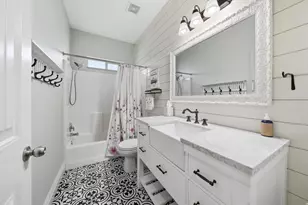 2042 W 2185 S, Woods Cross, UT 84087 - Photo 16