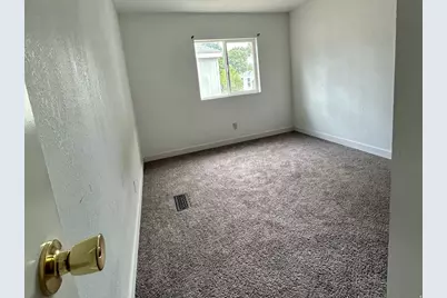50 S 1500 W #24, Vernal, UT 84078 - Photo 14