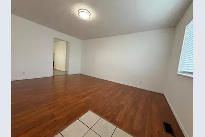 1241 S 300 E, Salt Lake City, UT 84121 - Photo 14