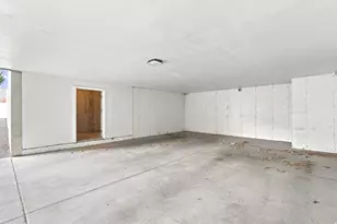 1360 W 6690 S, West Jordan, UT 84084 - Photo 14