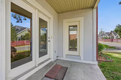 1360 W 6690 S #E102, West Jordan, UT 84084 - Photo 12