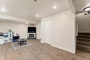 10767 S Ozarks Dr W, South Jordan, UT 84095 - Photo 26