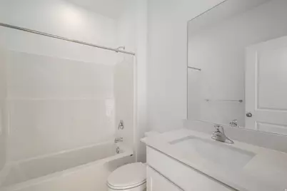 1528 W Everblooming Dr #4080, Saratoga Springs, UT 84045 - Photo 4