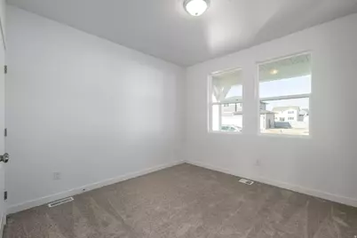1528 W Everblooming Dr #4080, Saratoga Springs, UT 84045 - Photo 4