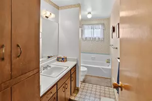 333 W Maple St, Mapleton, UT 84664 - Photo 14