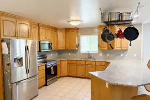 255 N 1040 E, Springville, UT 84663 - Photo 8