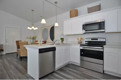 1423 N 3830 W #B201, Lehi, UT 84043 - Photo 8