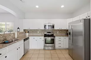7727 S Yellowwood Ln W, West Jordan, UT 84081 - Photo 8