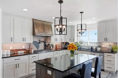 1027 W Seasons View Ct, Lehi, UT 84048 - Photo 6