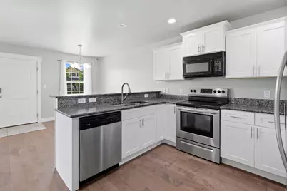 1848 E American Way #3, Eagle Mountain, UT 84005 - Photo 4