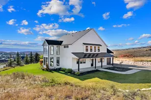 330 W Morning Star Cir, Garden City, UT 84028 - Photo 28