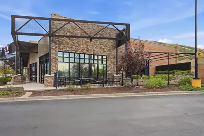 1442 E Draper Pkwy, Draper, UT 84020 - Photo 24