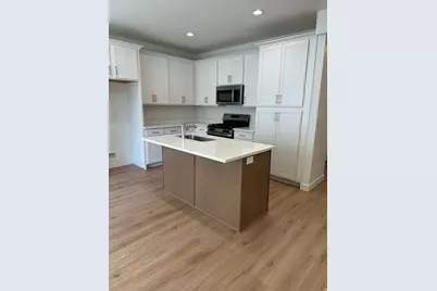 6879 W South Jordan Pkwy #333, South Jordan, UT 84009 - Photo 2