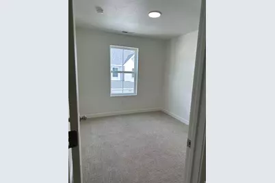 6879 W South Jordan Pkwy #333, South Jordan, UT 84009 - Photo 6