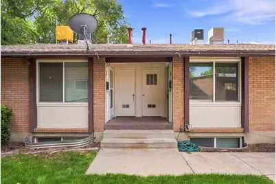 471 E 5600 S #4, Murray, UT 84107 - Photo 8
