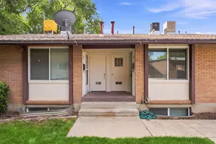 471 E 5600 S, Murray, UT 84107 - Photo 8
