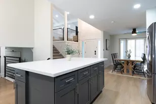 9642 S 2760 E, Sandy, UT 84092 - Photo 4