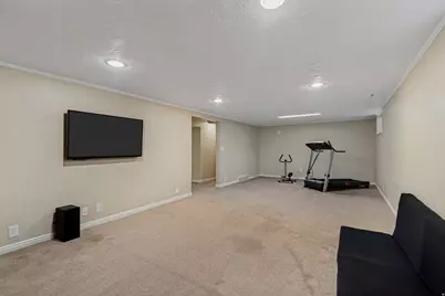 927 E 5650 S, Murray, UT 84121 - Photo 18